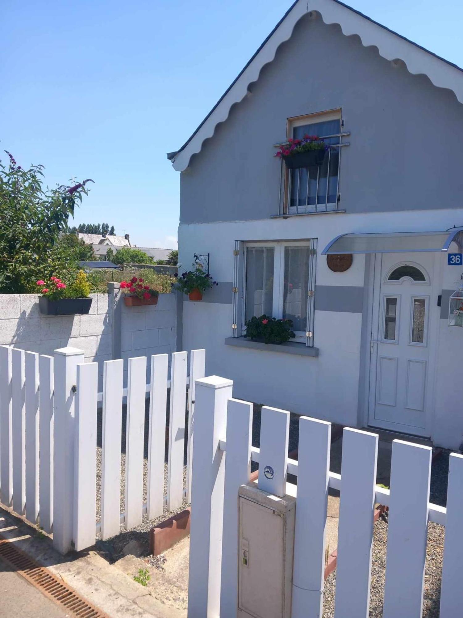 Gite The Georgette House Vila Pontorson Exterior foto